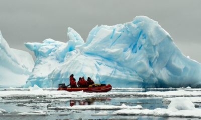 Australia’s Antarctic program faces $25m cut as Greens warn savings couldn’t come ‘at a worse time’