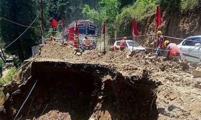 Monsoon Mayhem: Old Hindustan Tibet NH-5 blocked by several landslides; Many vehicles stranded