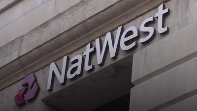 FTSE 100 Live: Shares fade, NatWest profits after CEO exit, AstraZeneca rises