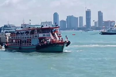 Pattaya, Koh Larn packed with holidaymakers