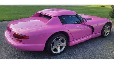 Buy This Pink 2002 Dodge Viper RT/10, Be Ready For The Barbie Sequel