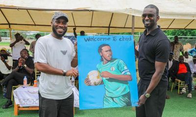 Jay-Jay Okocha watches on as football fans return in Chad after four years