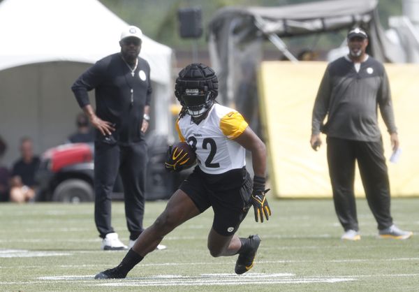 Steelers News: Omar Khan Signs ANOTHER Free Agent + Training Camp Stock  Watch Ft. Broderick Jones 