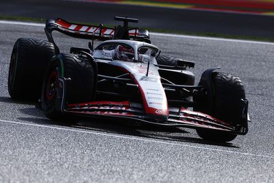 Magnussen gets F1 Belgian GP grid penalty for impeding Leclerc