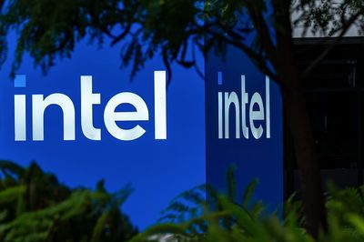 If You'd Put $1,000 Into Intel Stock 20 Years Ago, Here's What You'd Have Today