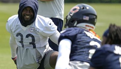 At every turn, Bears CB Jaylon Johnson’s situation looks vastly different from Roquan Smith’s