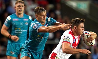 Jack Welsby at the double to help injury-struck St Helens overcome Leeds