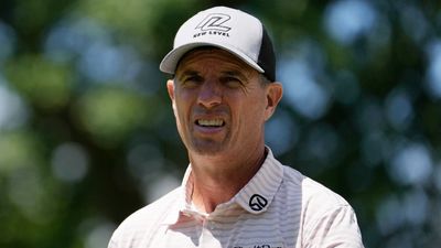 Steven Alker Takes One-Shot Lead Into Third Round Of Senior Open