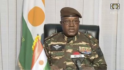 Soldiers declare Niger general as head of state following coup