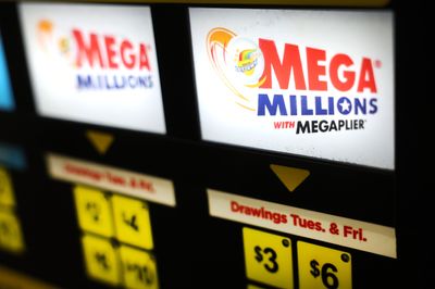 Mega Millions jackpot passes $1 billion after no one draws all 6 winning numbers