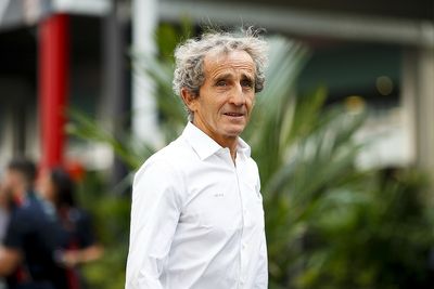 Prost “saddened and distressed” over Alpine F1’s “huge mistake”
