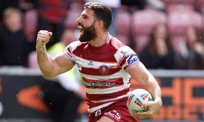 Abbas Miski’s hat-trick leads mauling as Wigan leapfrog Leigh in Super League