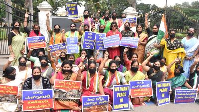 Mahila Congress demands President’s Rule in Manipur