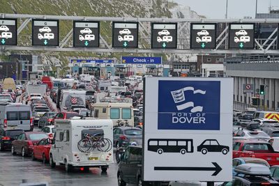 Tens of thousands of holidaymakers waiting hours to board ferries