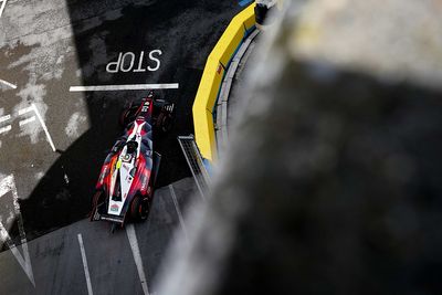 Da Costa slams Formula E officials after losing London podium