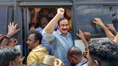 NLC land acquisition issue | Case booked against Anbumani Ramadoss, 197 others for picketing at Neyveli