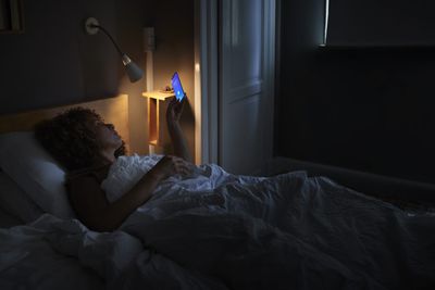 This is why you randomly wake up at 4 a.m. (and how to fall back asleep fast)