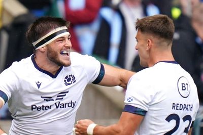 Rusty Scotland struggle but find way to win against Italy at Murrayfield