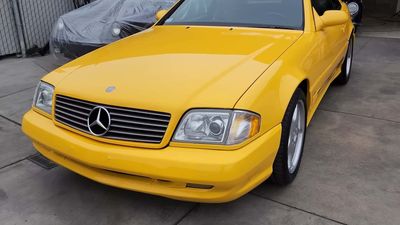 See Rare Mercedes-Benz SL500 From The 90s Get Detailed By A Pro