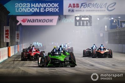 London E-Prix: Cassidy controls wet Formula E finale after two stoppages