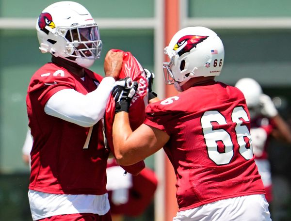 Arizona Cardinals training camp roster preview: OL Lecitus Smith