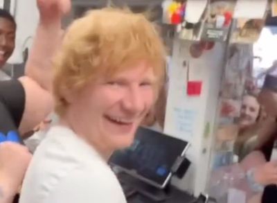 Ed Sheeran spotted serving hotdogs in Chicago
