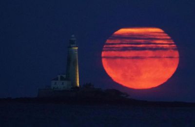 Two supermoons to appear in UK skies in August - how and when to watch