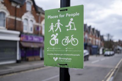 Don't treat low traffic neighbourhoods as 'political football', cycling charity urges government