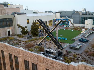 Twitter's 'X' sign is taken down in San Francisco after neighbors filed 24 complaints