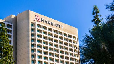 Marriott Beats Estimates, Hyatt Mixed In Big Week For Travel Earnings; Booking Holding Soars, Airbnb Beats