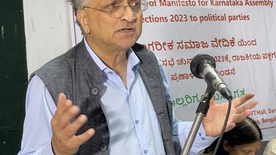 Historian Ramachandra Guha calls for immediate release of publisher Badri Seshadri