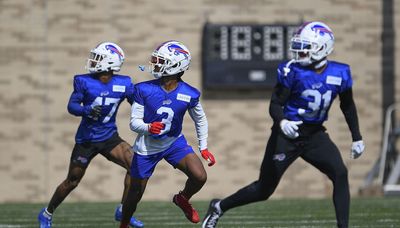 Bills’ Damar Hamlin practices in pads for the first time since cardiac arrest