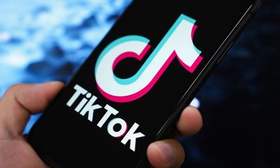 TikTok ban on Australian government devices should also cover WeChat, parliamentary committee recommends