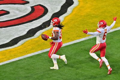DC Steve Spagnuolo credits Nick Bolton, Bryan Cook for Chiefs’ improved zone coverage