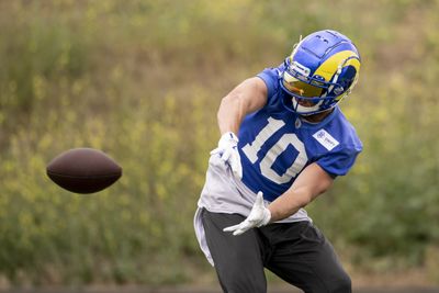 Watch: Cooper Kupp made a slick sliding TD grab on a perfect throw from Stetson Bennett