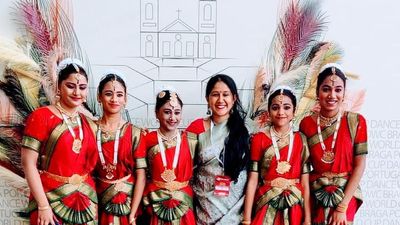 Five Bengaluru girls bag gold at Olympics of Dance