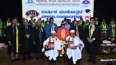 Governor presents honorary doctorate to A.V.S. Murthy and H.S. Shetty at VTU convocation