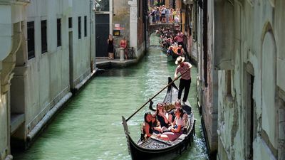 Unesco recommends adding Venice to list of world heritage sites in danger