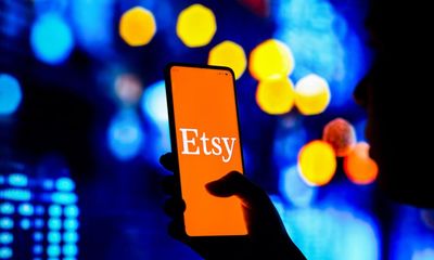 Sellers boycott Etsy UK over hike in sales income held back on reserve