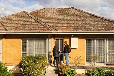 One doorknock at a time: inside the yes campaign’s bid to win hearts and minds