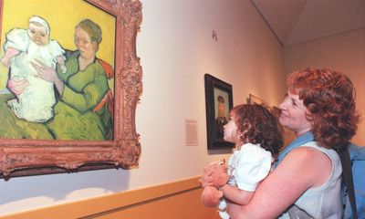 Adults’ penchant for Van Gogh mirrored in babies, study finds