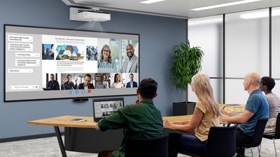 Classroom Projectors: What You Need to Know for the First Day of School
