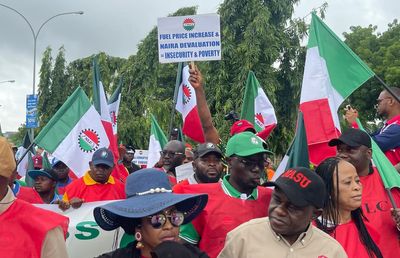 Labor unions across Nigeria protest against soaring cost of living under new president