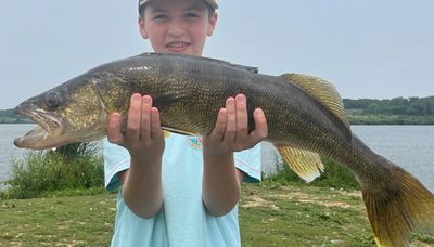 Of fathers and sons savoring the catch of really big fish