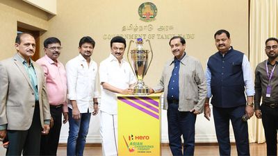 Stalin receives Pass the Ball Trophy ahead of Asian Champions Trophy 2023