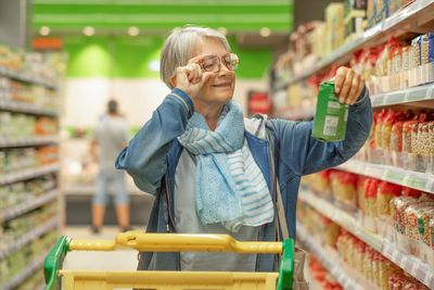 Does Medicare provide a grocery allowance? What seniors need to know to buy the food they need