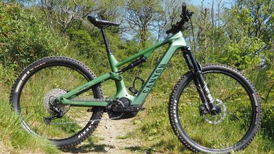 Canyon Spectral:ON CF 8 review – sorted, lively e-trail bomber