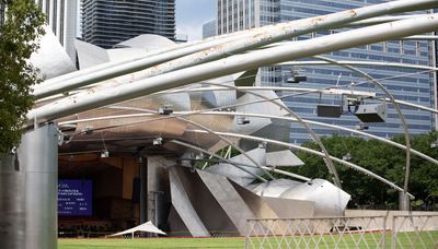 Overhead beams at Millennium Park’s Pritzker Pavilion are severely rusted. Eyesore or safety concern?