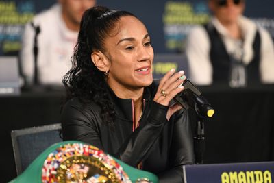 Boxing champion Amanda Serrano signs with PFL, set to debut under pay-per-view superfight series