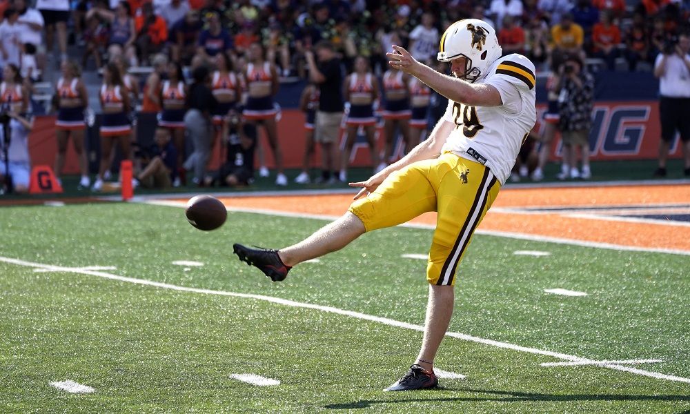 Ray Guy, widely known as greatest punter of all time, dies at age of 72, NFL